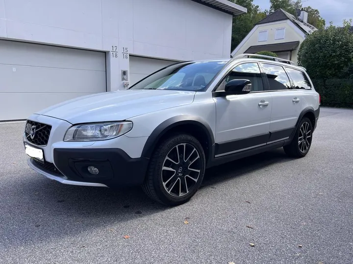 Volvo XC70