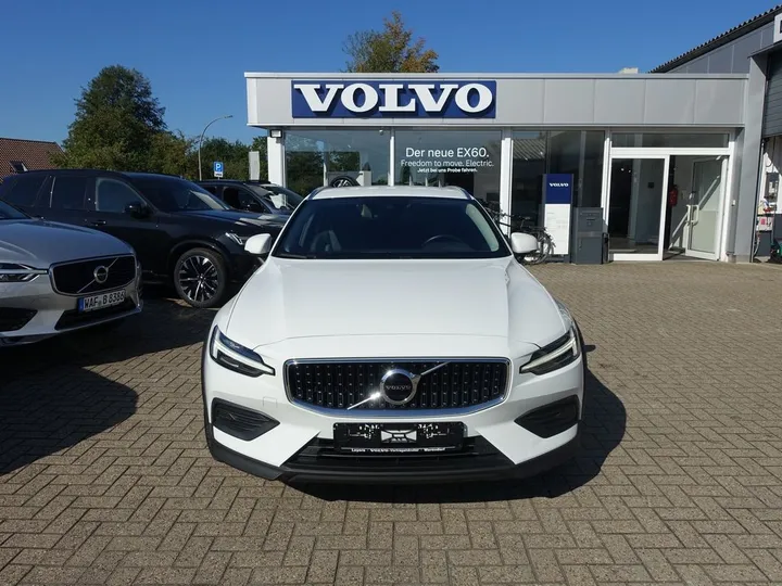 Volvo V60 Cross Country