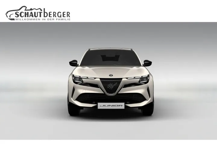 Alfa Romeo Junior