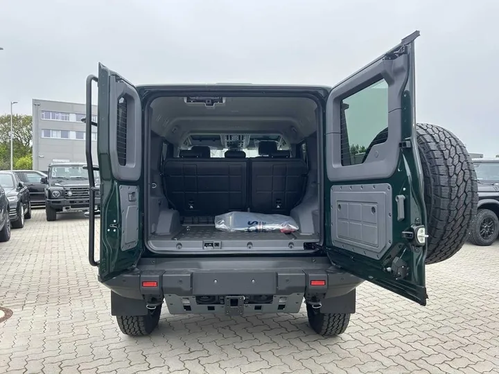 INEOS Grenadier