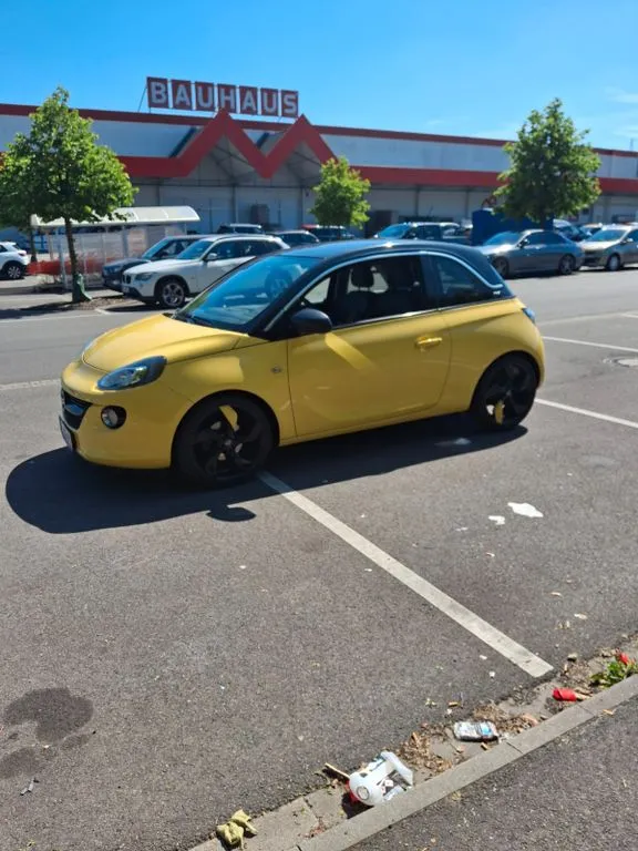 Opel Adam