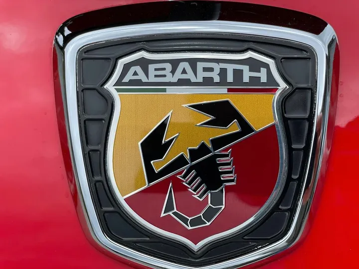 Abarth 695