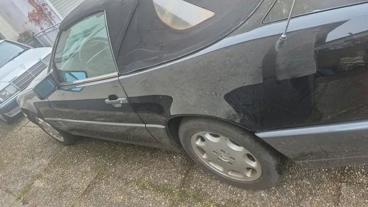 Mercedes-Benz SL 320