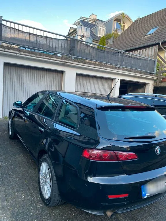 Alfa Romeo 159