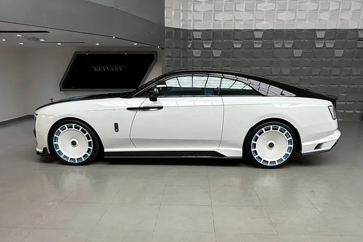 Rolls-Royce Spectre