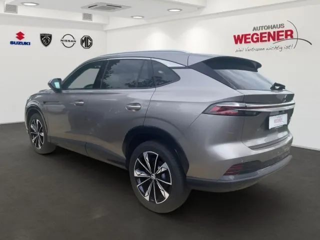 MG HS