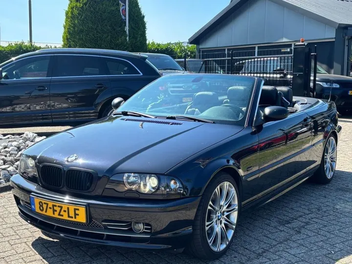 BMW 330