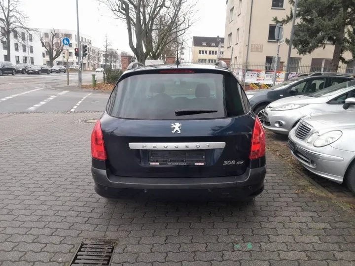 Peugeot 308
