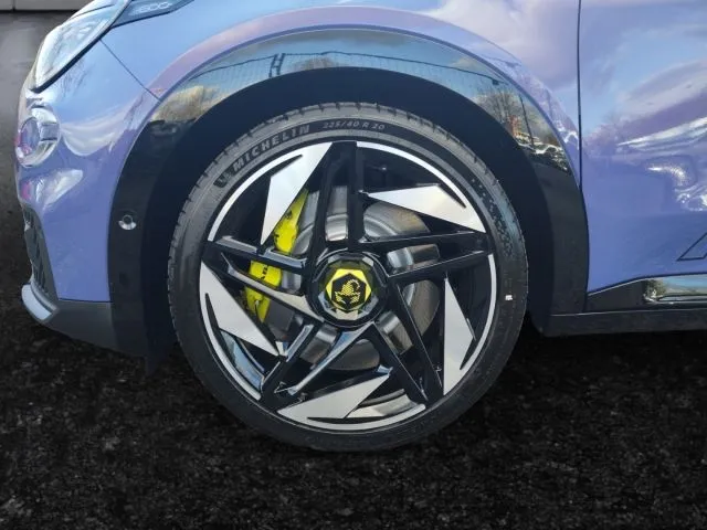 Abarth 600e