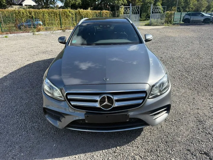 Mercedes-Benz E 350