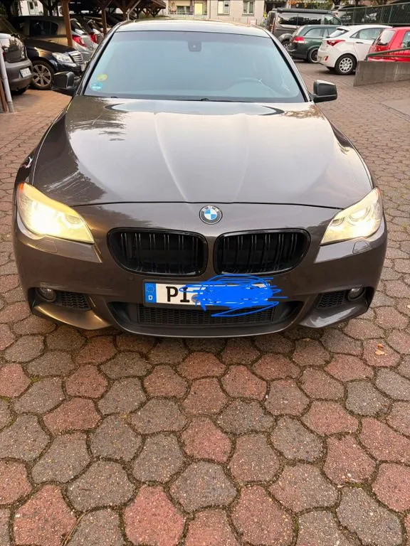 BMW 525