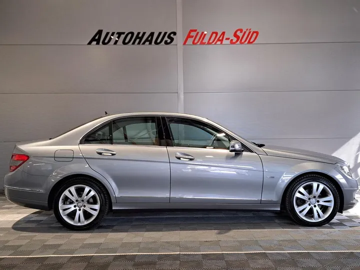 Mercedes-Benz C 200