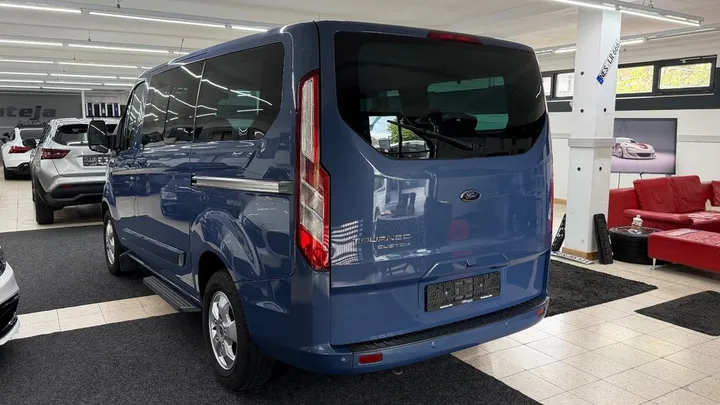 Ford Tourneo Custom