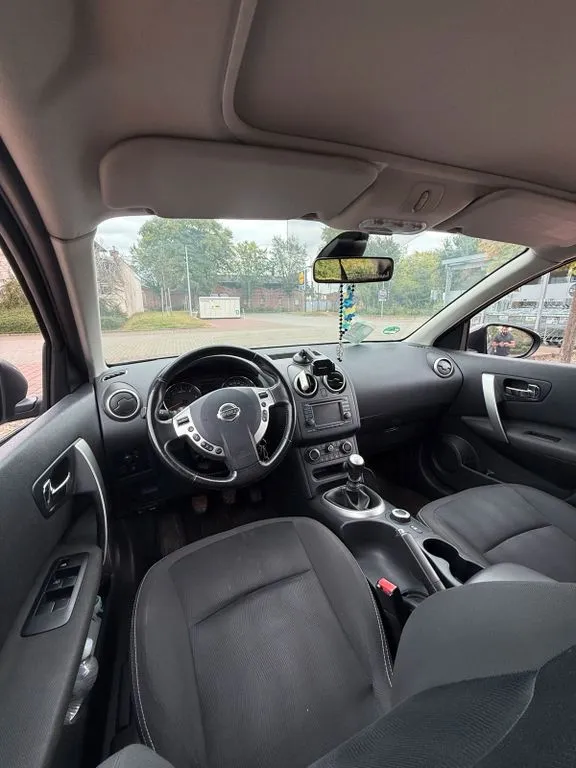 Nissan Qashqai+2