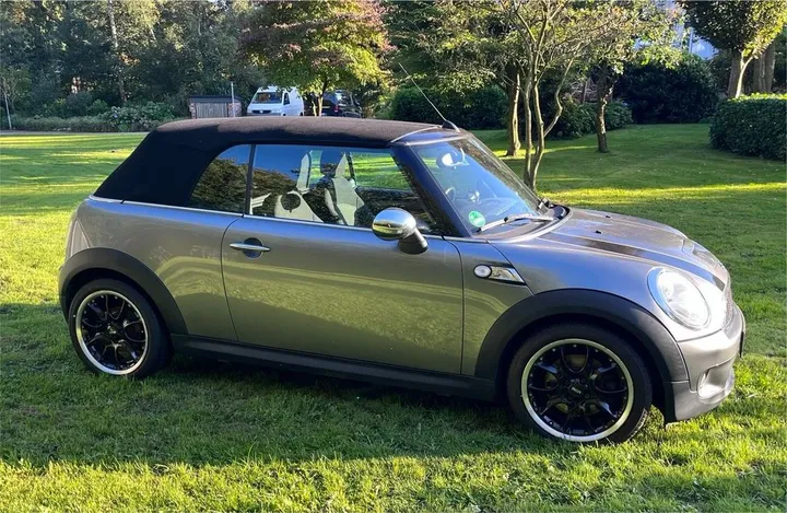 MINI Cooper S Cabrio