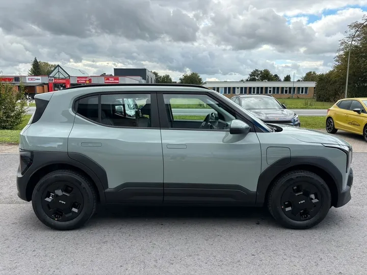 Kia EV2