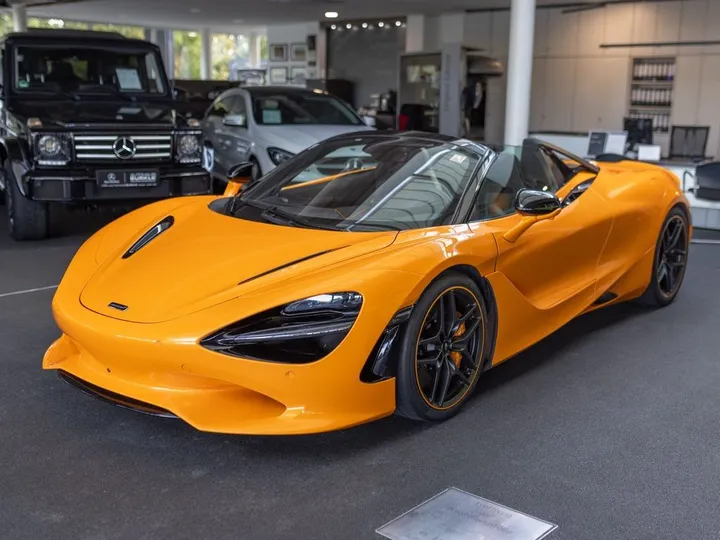McLaren 750S