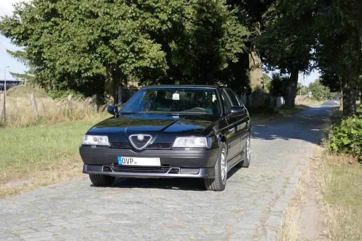 Alfa Romeo 164