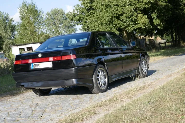 Alfa Romeo 164