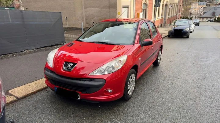 Peugeot 206