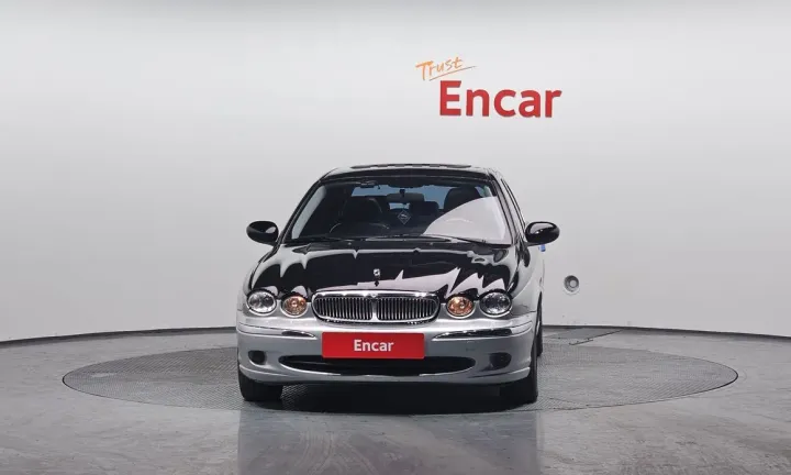 Jaguar X-TYPE