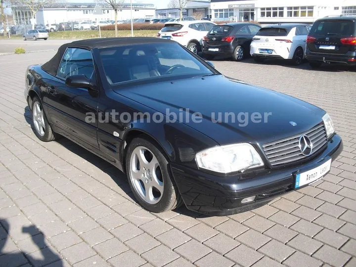 Mercedes-Benz SL 320