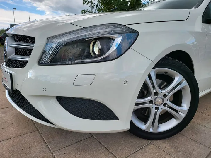 Mercedes-Benz A 180