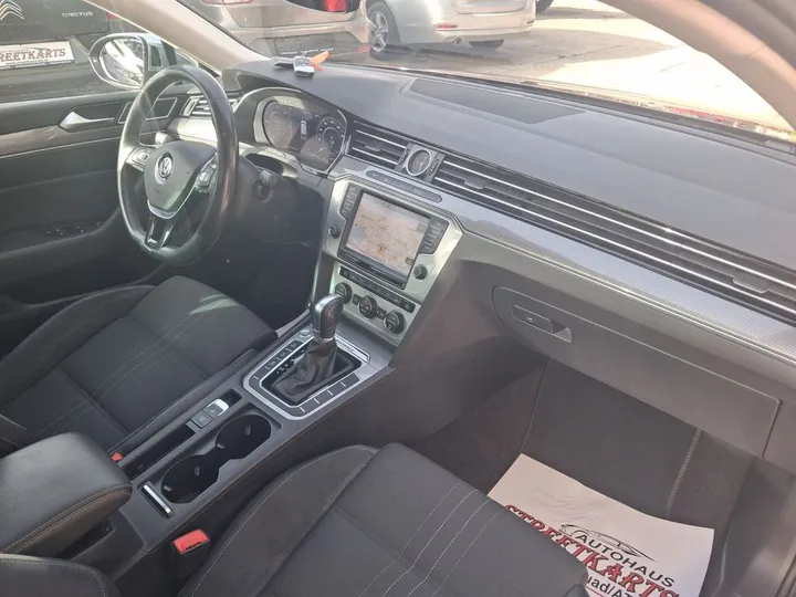 Volkswagen Passat Alltrack