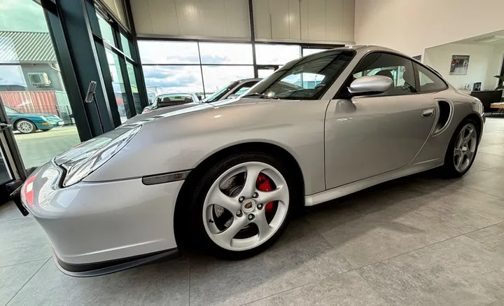Porsche 996