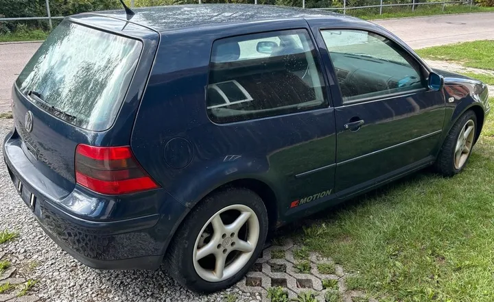 Volkswagen Golf