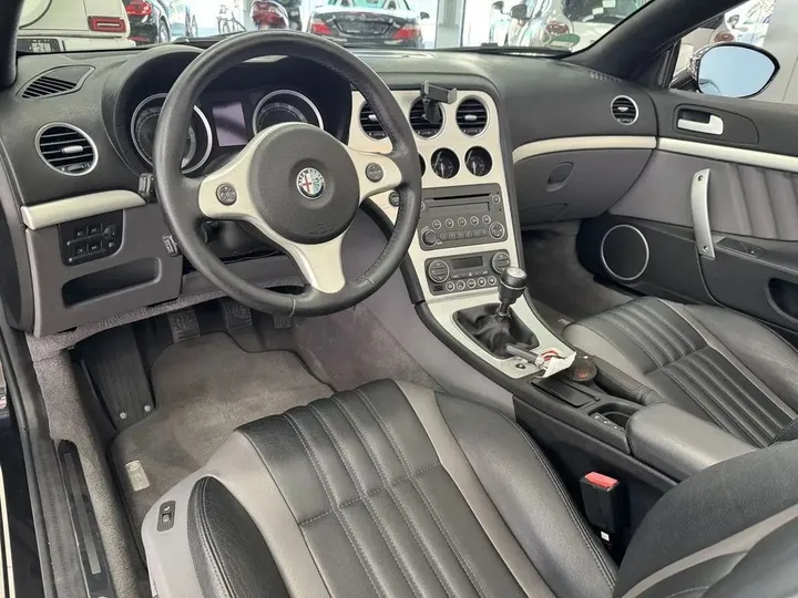 Alfa Romeo Spider