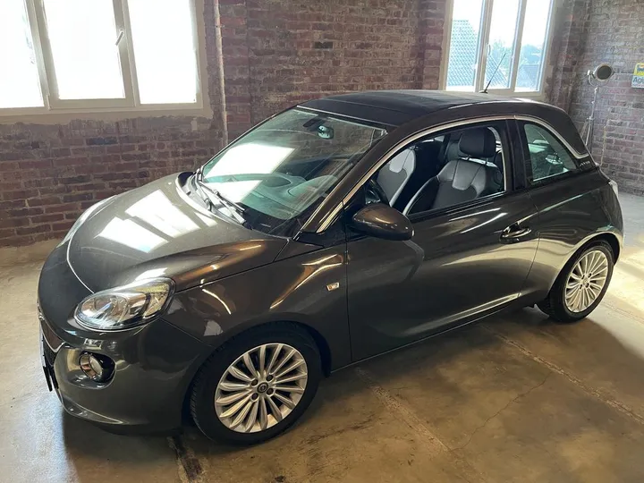 Opel Adam