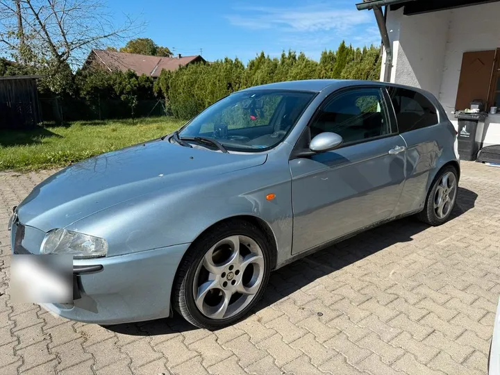 Alfa Romeo 147