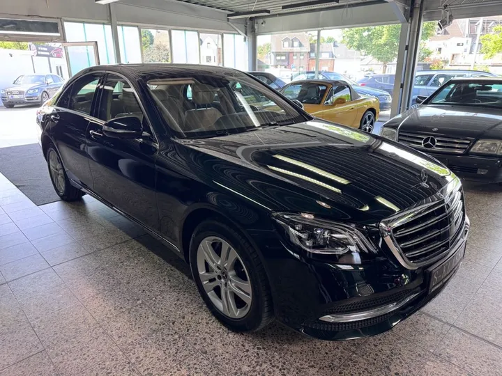 Mercedes-Benz S 560