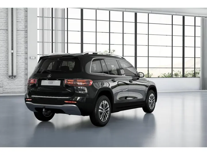 Mercedes-Benz GLB 200