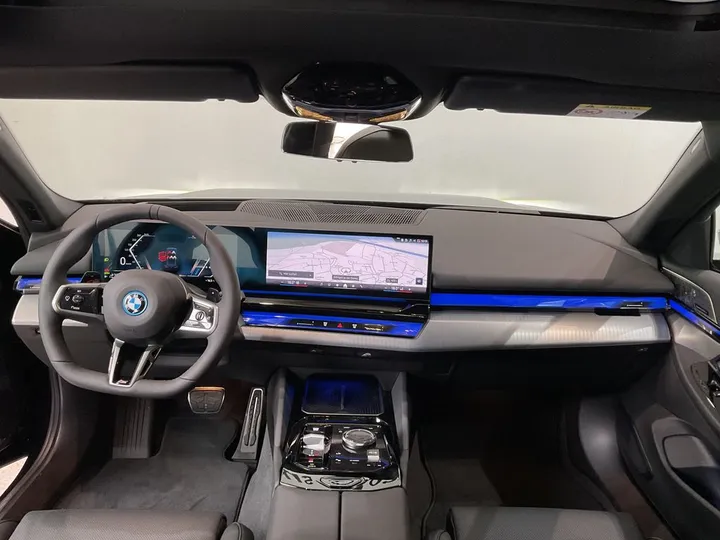 BMW 550
