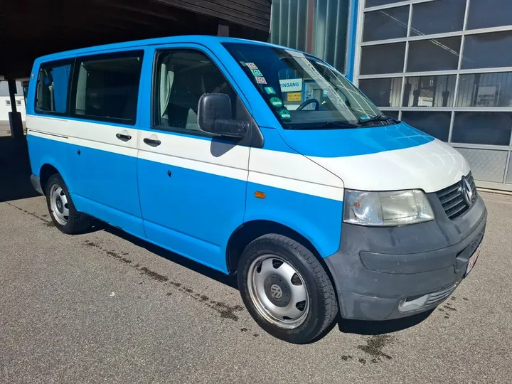 Volkswagen T5 Transporter