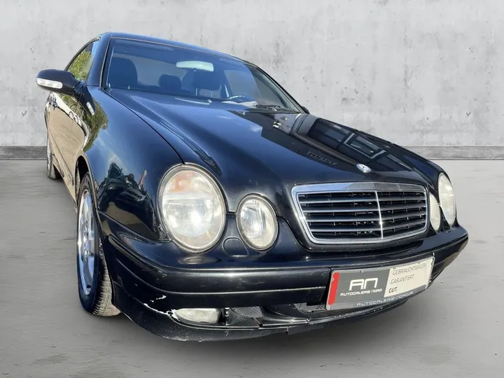 Mercedes-Benz CLK 200