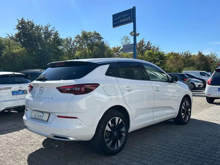 Opel Grandland (X)