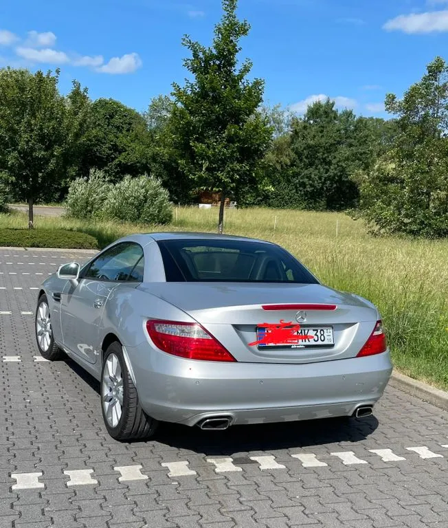 Mercedes-Benz SLK 200