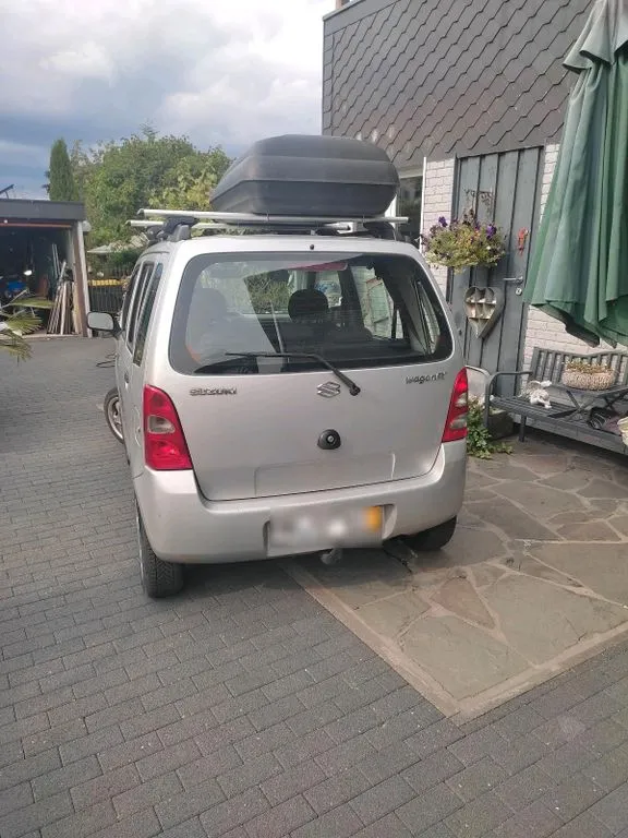 Suzuki Wagon R+