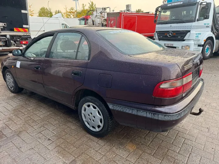 Toyota Carina