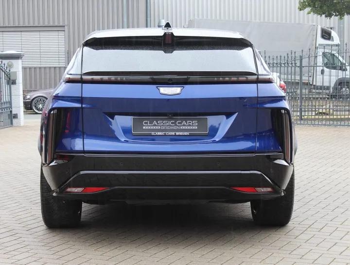 Cadillac LYRIQ