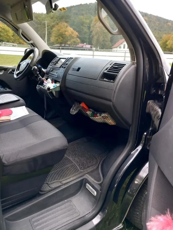 Volkswagen T5 Caravelle
