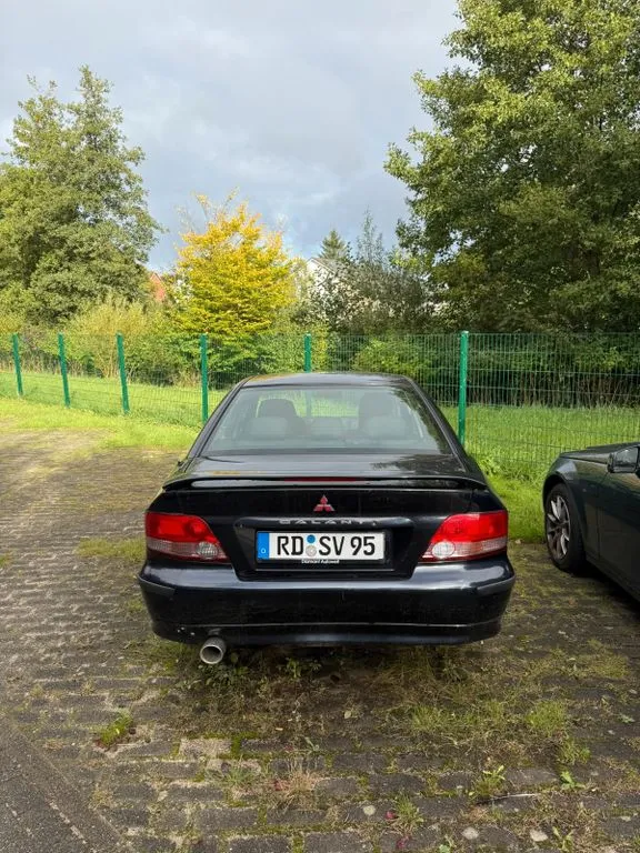 Mitsubishi Galant