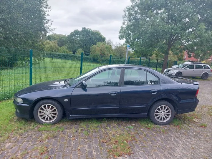 Mitsubishi Galant