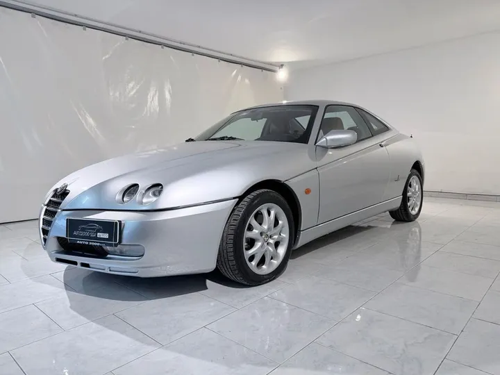 Alfa Romeo GTV