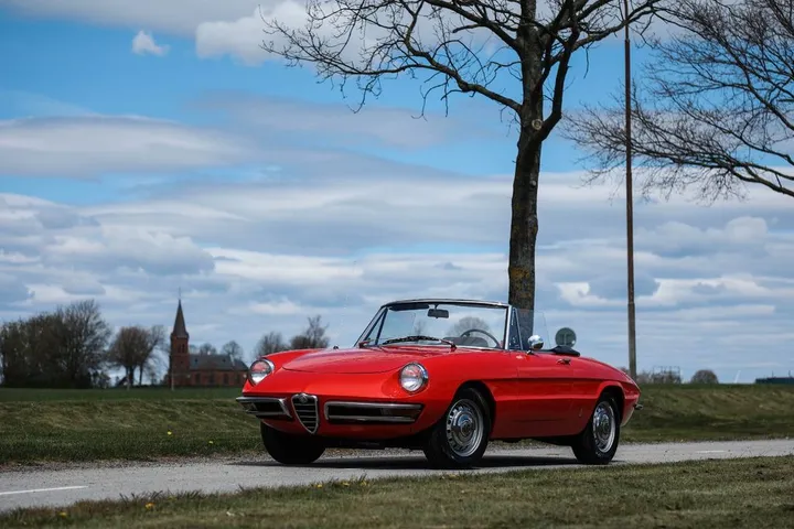 Alfa Romeo Spider