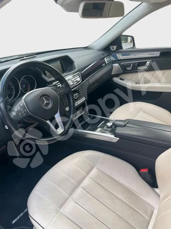 Mercedes-Benz E 500