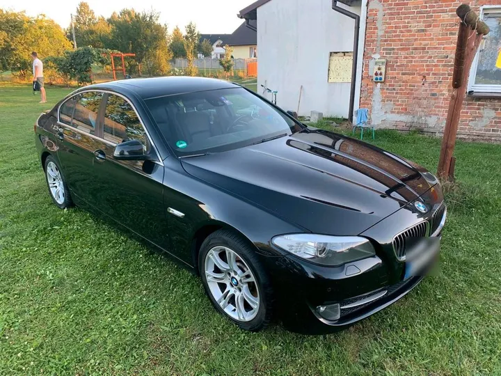 BMW 525